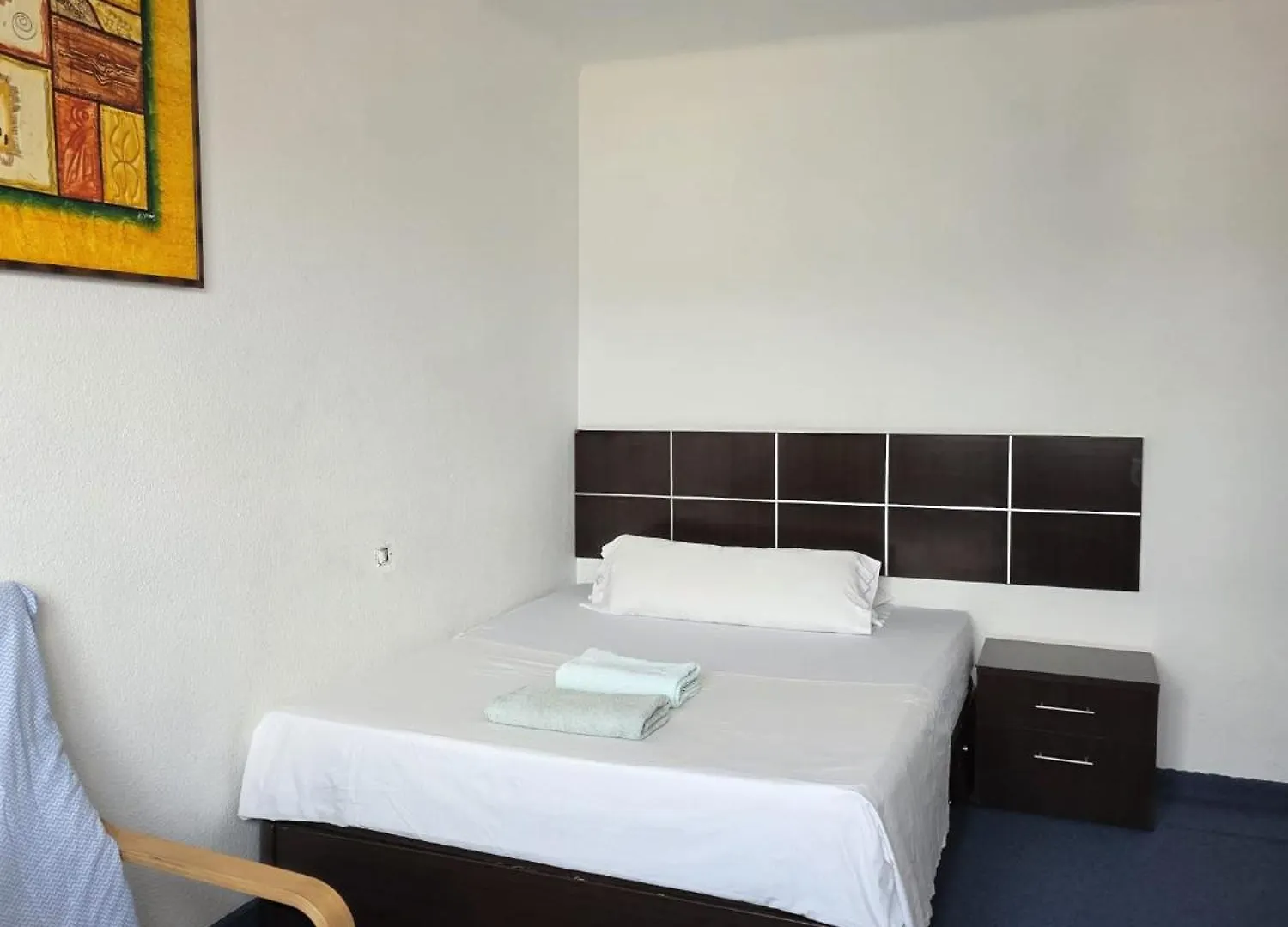 Habitacion Privada Centro Malaga Cerca De La Estacion De Tren Maria Zambrano Y Del Centro Historico Y De La Playa Rum i privatbostad